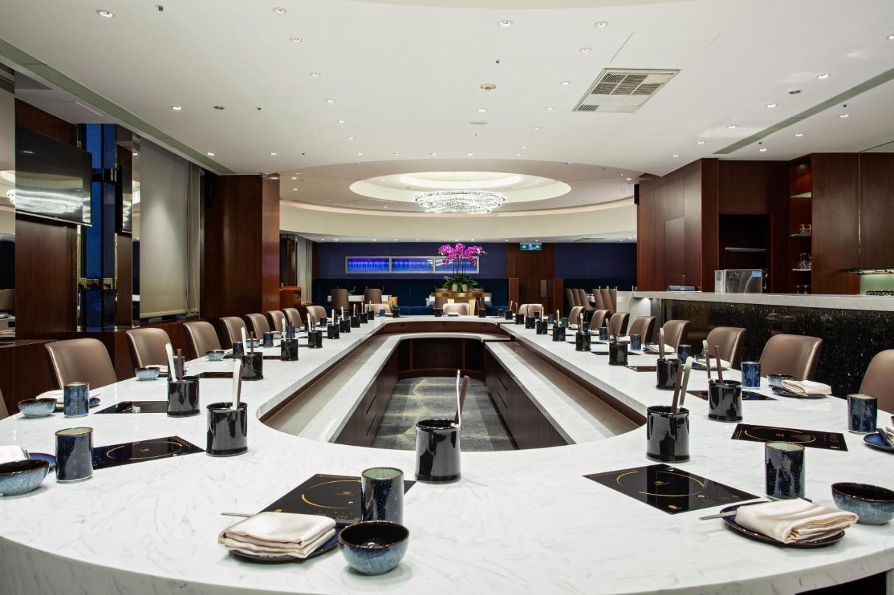 Ambassador Hotel Hsinchu Екстер'єр фото The meeting room