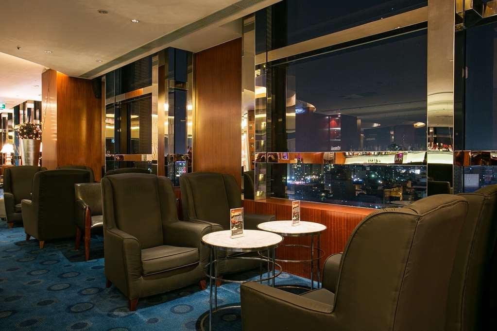Ambassador Hotel Hsinchu Ресторан фото The Royal Orchid Lounge at Suvarnabhumi Airport