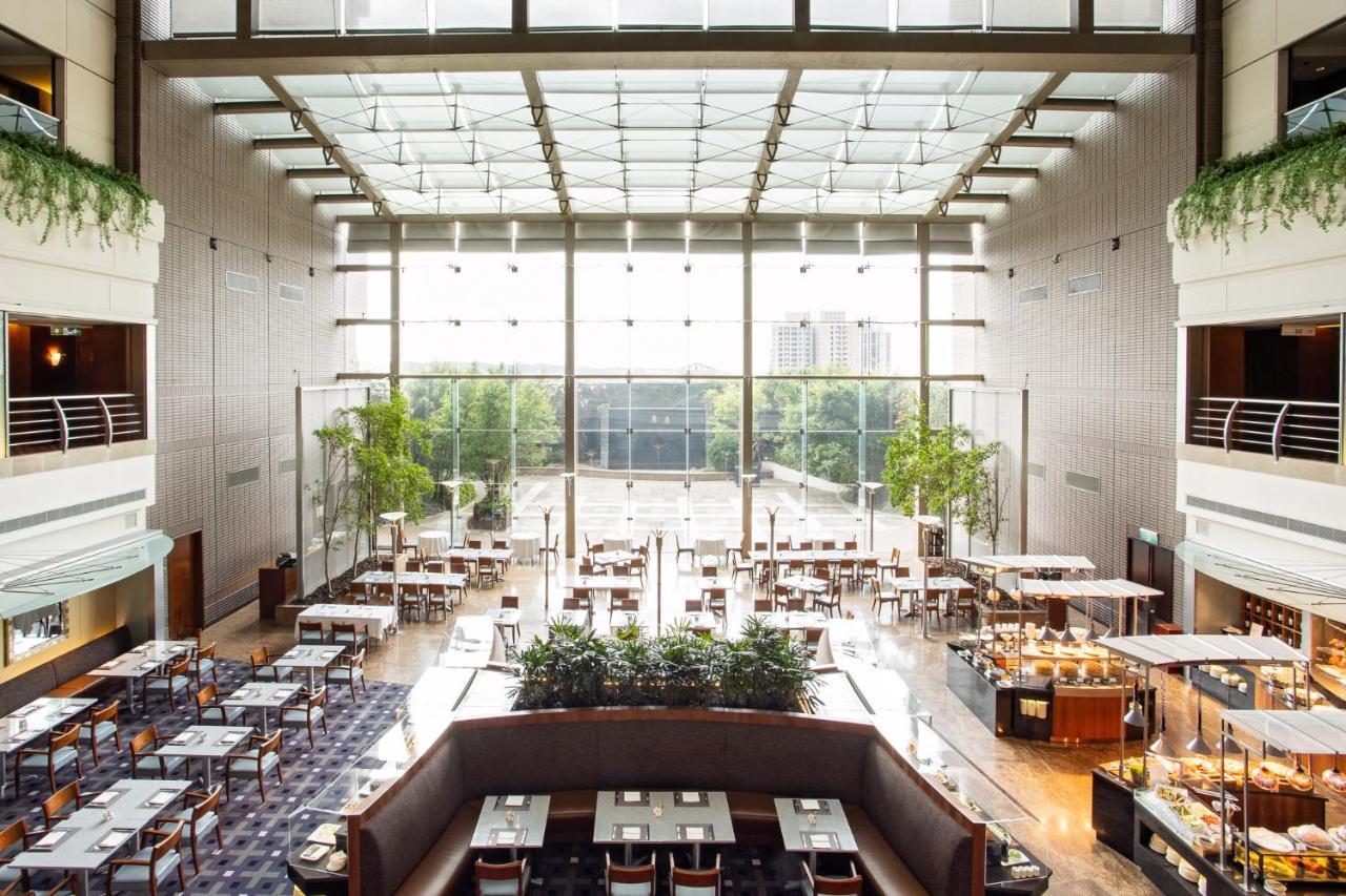 Ambassador Hotel Hsinchu Екстер'єр фото The interior of the hotel