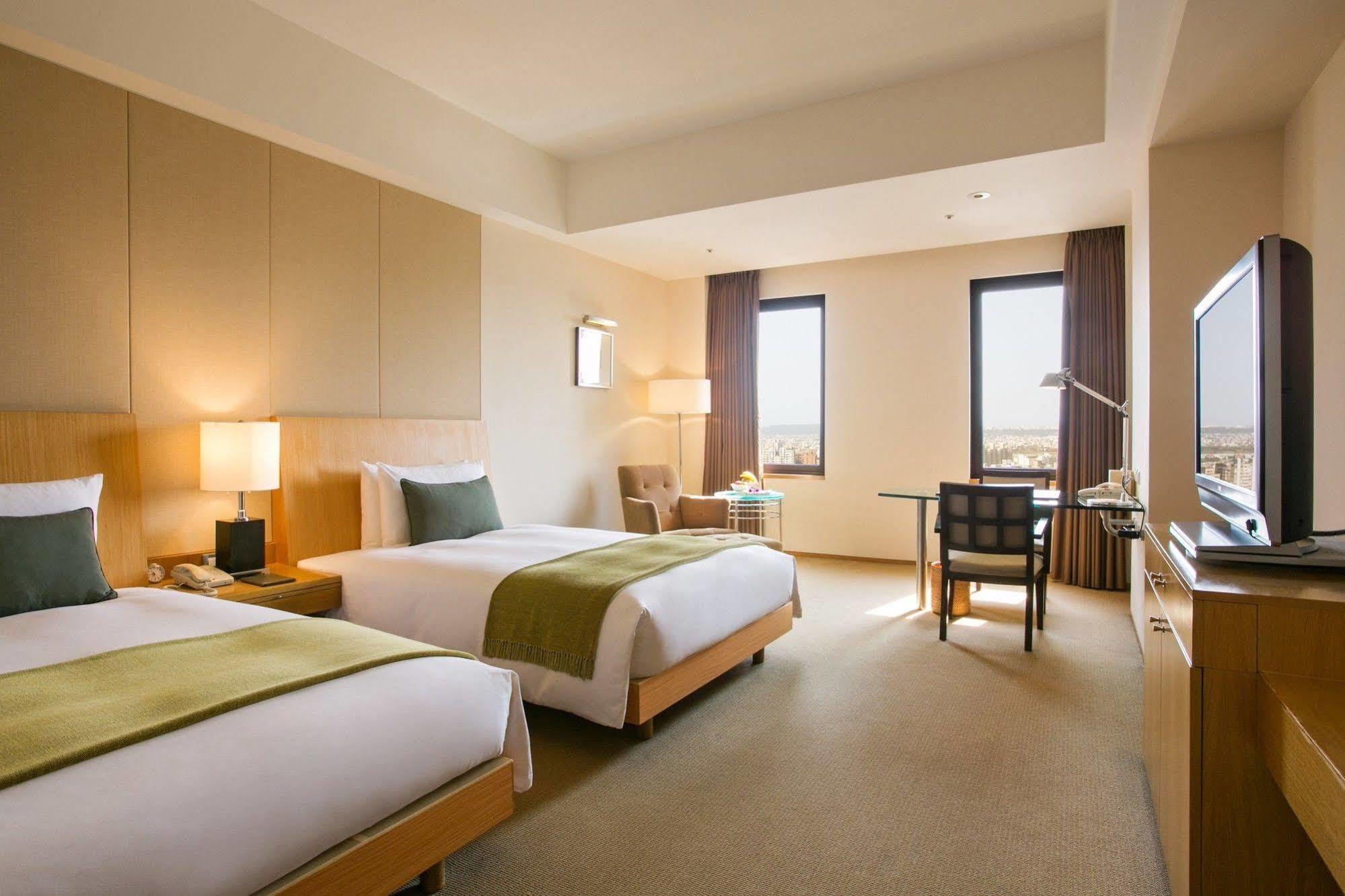 Ambassador Hotel Hsinchu Екстер'єр фото Deluxe Room